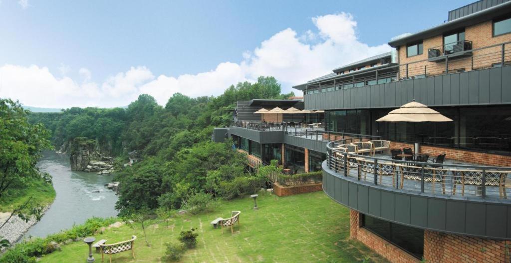 Hantan River Spa Hotel Cheorwon Zewnętrze zdjęcie